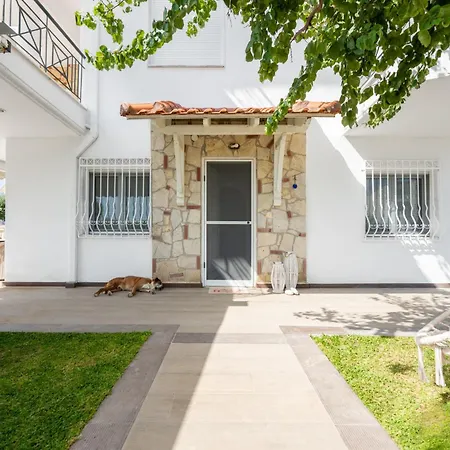 Villa Di Μare By Golden Host Nea Moudania Exterior photo